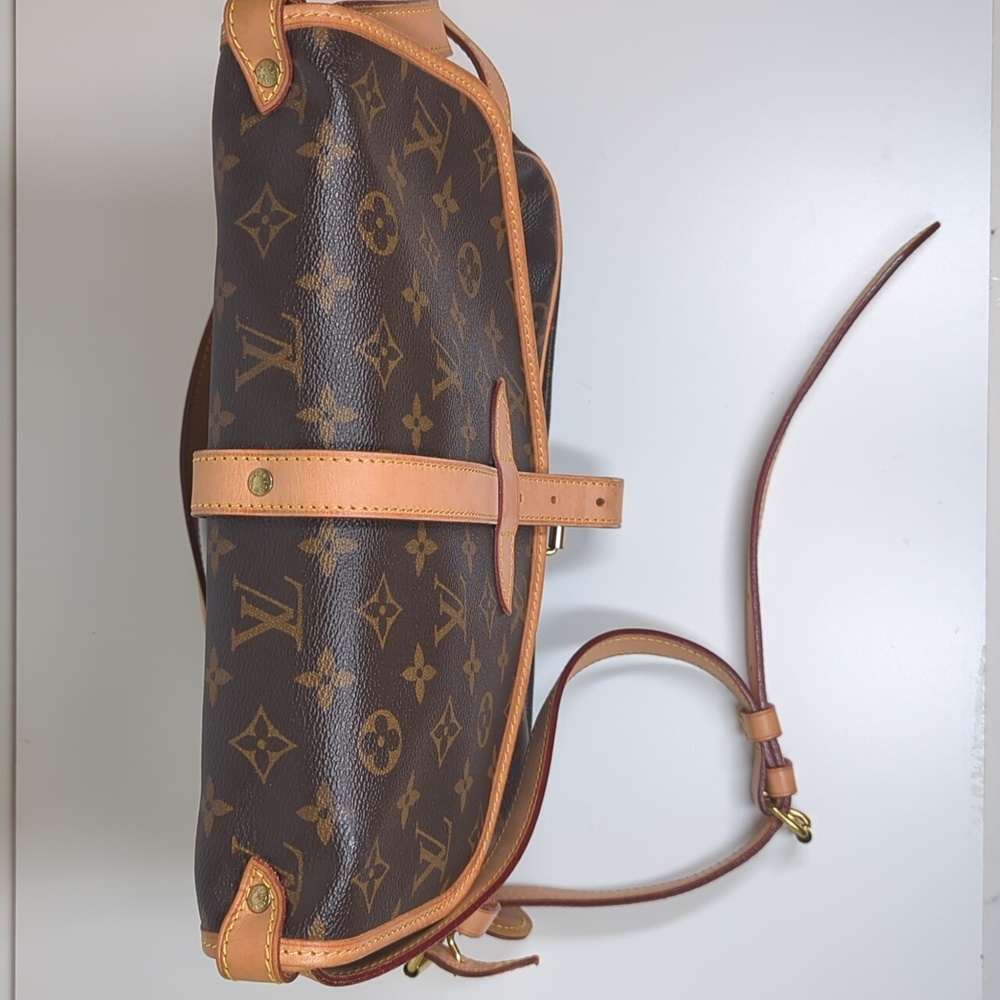 LOUIS VUITTON Monogram Saumur 30  Canvas Crossbody Bag Brown - Picture 9 of 17